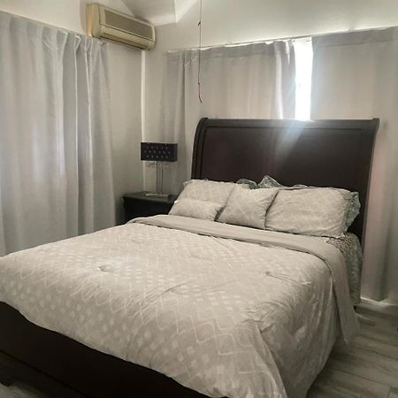 The President Room 5 Minutes To Devon House 4 Waterloo Avenue Kingston Buitenkant foto